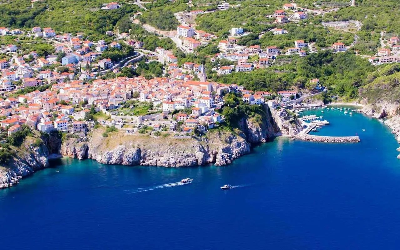 Apartment In Vrbnik/Island Krk 35842  Vrbnik (Primorje-Gorski Kotar)